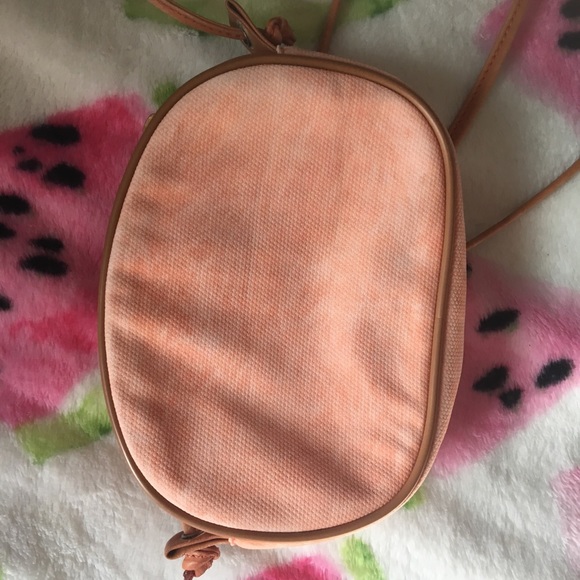 Fendi tie dye crossbody! In great condition - Picture 3 of 8